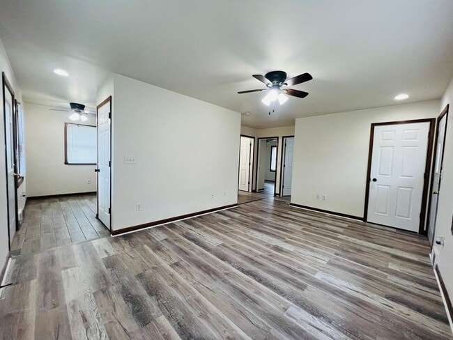 Building Photo - Updated 2-Bedroom Home with Finished Basement Space