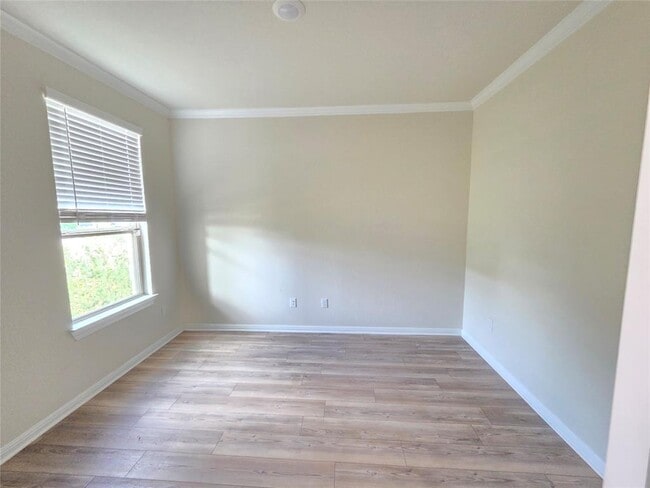 Building Photo - 604 Red Knot Ave