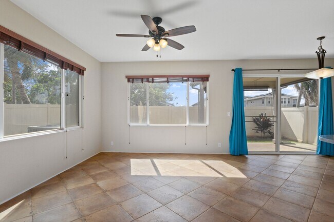 Foto del edificio - Perfect for Pets & Families! 4BR Ewa Beach...