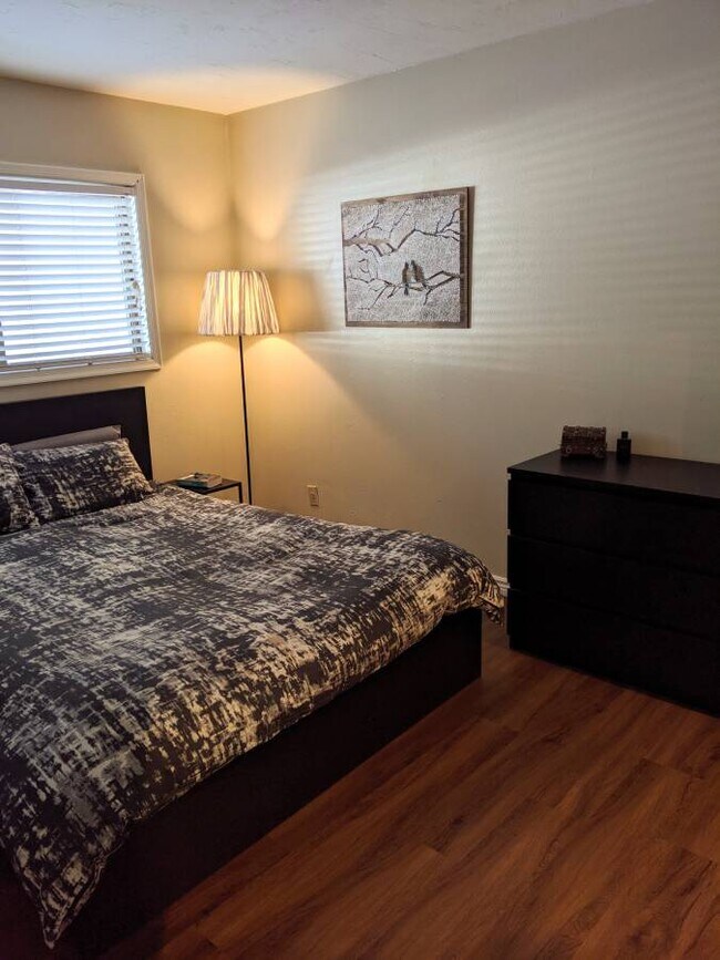 Foto del edificio - 998 W Beaver Creek Blvd