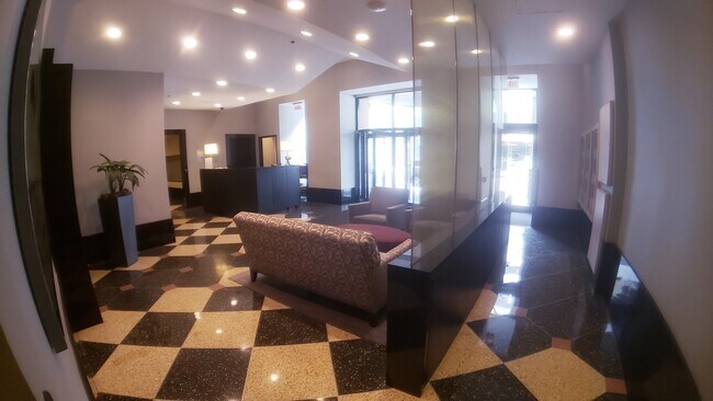 Foto del edificio - 111 W Maple St