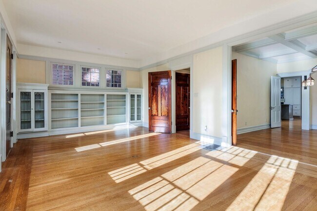 Foto del edificio - 2523 Ransdell Ave