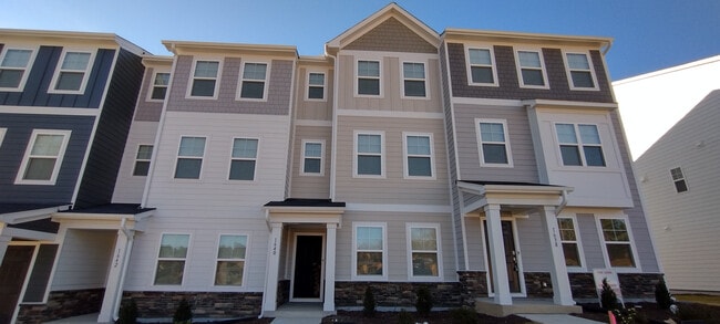 Room in Townhome on Kipp Ln - Room in Townhome on Kipp Ln
