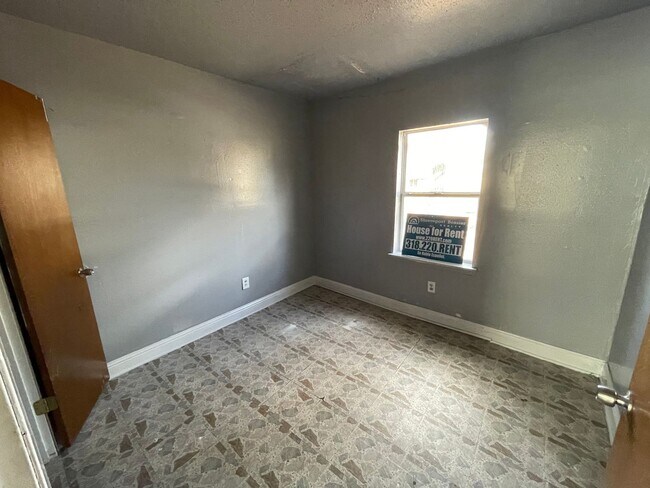 Foto del edificio - Special!! Low deposit!!