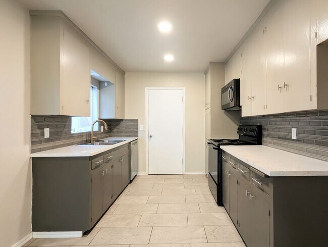 Foto del edificio - 1416 NW 103rd St