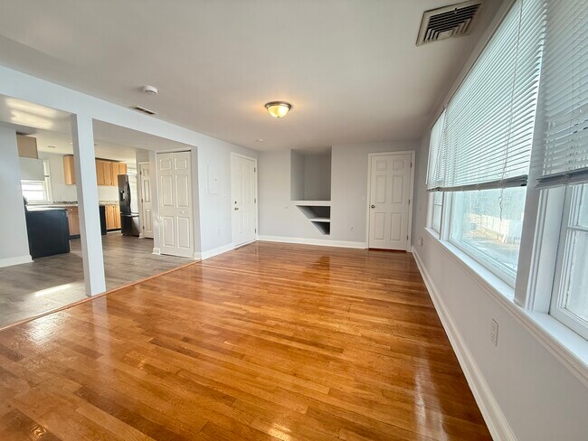 Foto del edificio - 43 May St