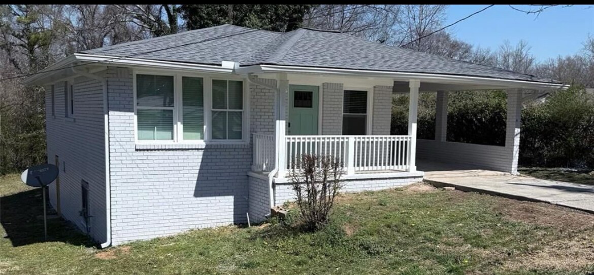 Foto principal - 2405 Cross St NW