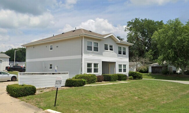 Foto del edificio - 306 Wigwam St