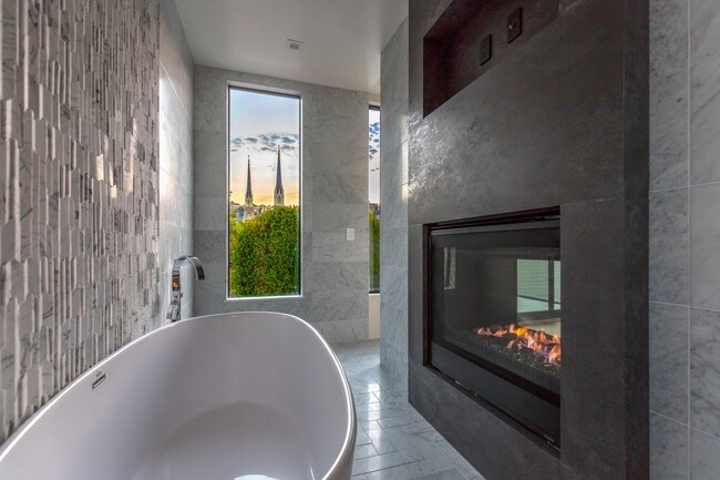 Foto del edificio - 1560 Dolores St