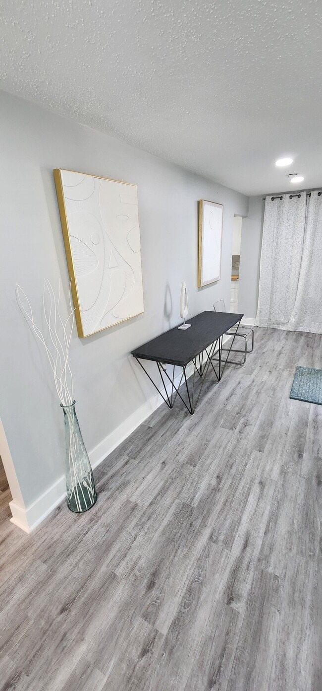 Photo - 601 Heritage Ln Townhome