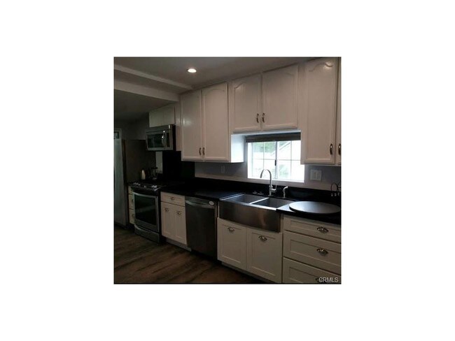 Foto del edificio - 386 Carroll Park E