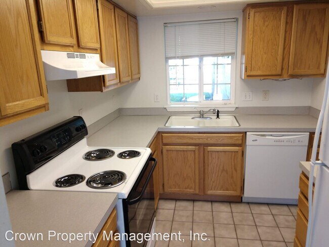 Building Photo - 1376-1378 Northern Heights Loop NE