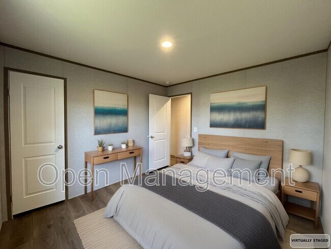 Building Photo - 4015 Tower Ave