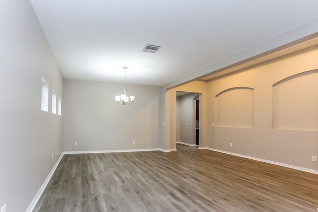 Building Photo - 1762 Mira Lago Cir