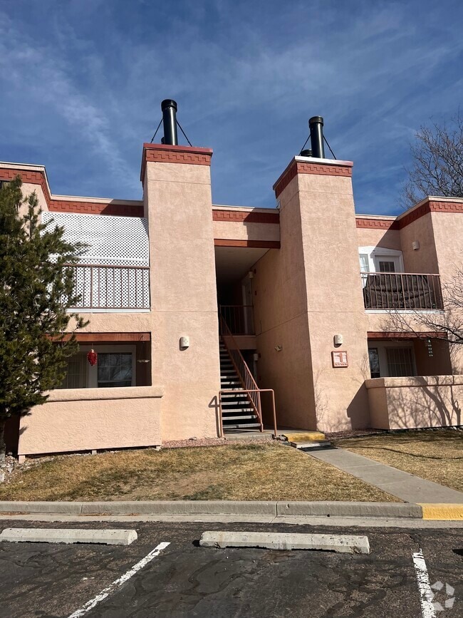Building Photo - 2501 W Zia Rd