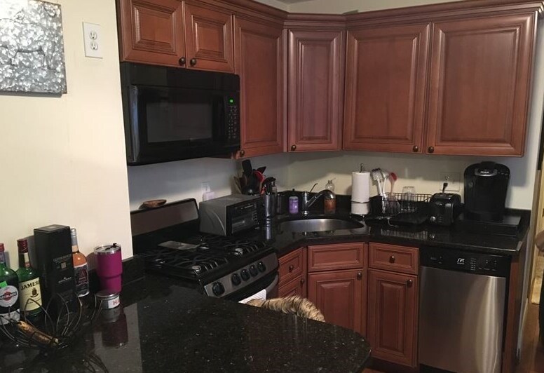 Foto principal - 92 Endicott St