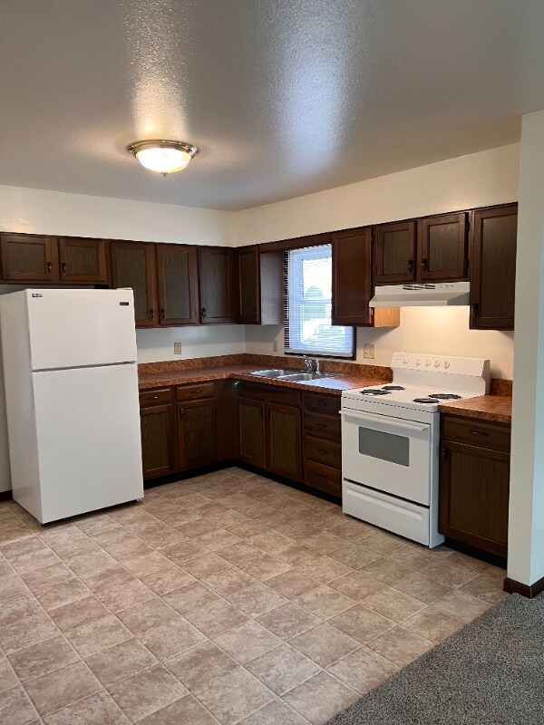 1014 S 16th St Unit 2, Goshen, IN 46526 Room for Rent in Goshen, IN