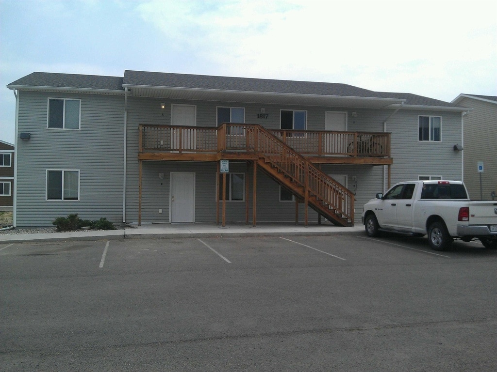 1817 S 10th St, Laramie, WY 82070 Apartments Laramie, WY