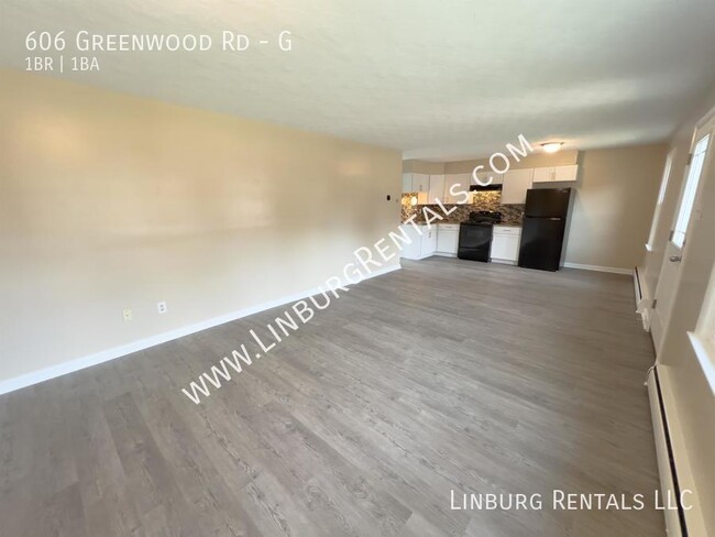 Building Photo - 606 Greenwood Rd
