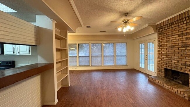 Foto del edificio - Beautiful North Arlington Townhome