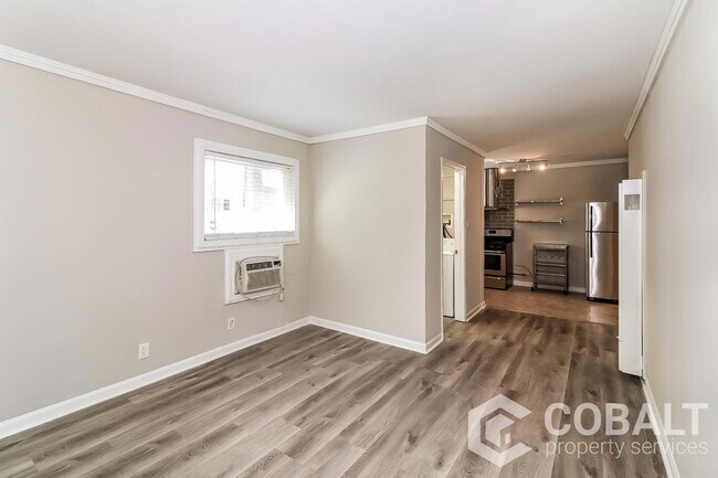 Foto del edificio - 773 Greenwood Ave NE