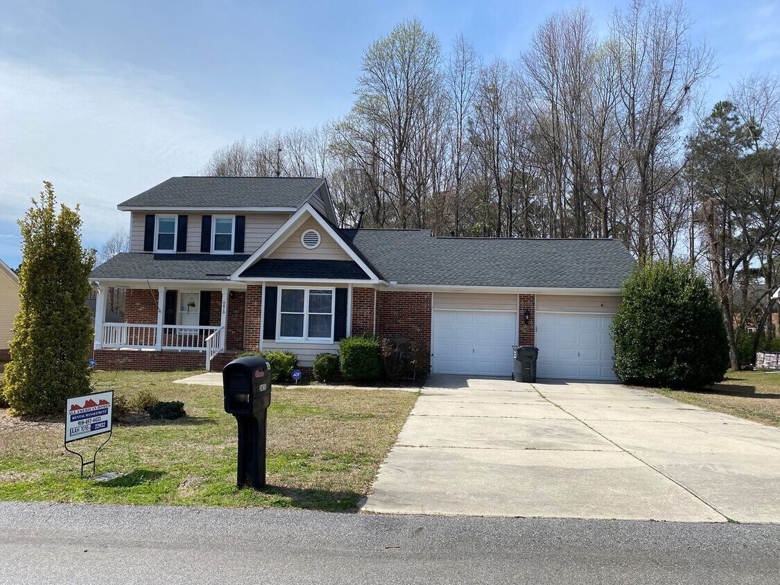 2419 Lull Water Dr, Fayetteville, NC 28306 House Rental in