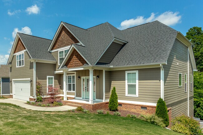 Foto del edificio - 7725 Peppertree Dr