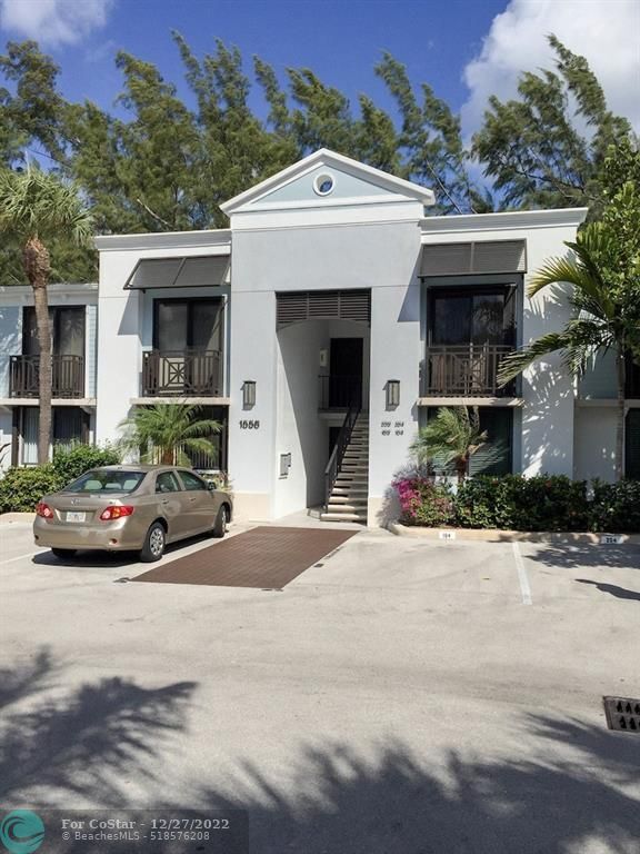 1556 S Ocean Ln Unit 203 photo'