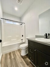 Building Photo - 1022 Villa Way