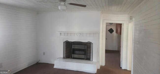 Foto del edificio - 422 Solomons Ln
