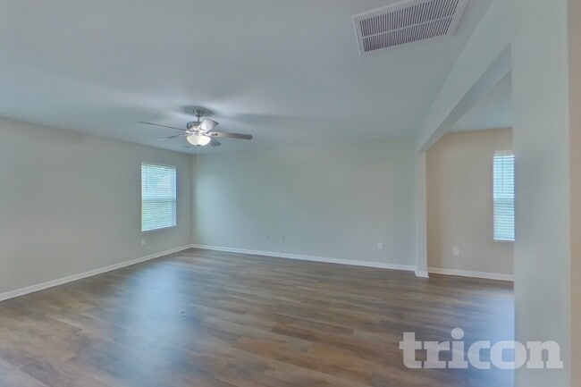 Building Photo - 139 McMakin Dr