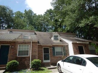 Building Photo - 2359 Parrot Ln