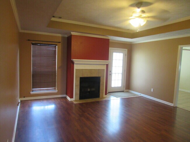 Foto del edificio - Contact Peggy 501 676 1758 Pets ok with approval