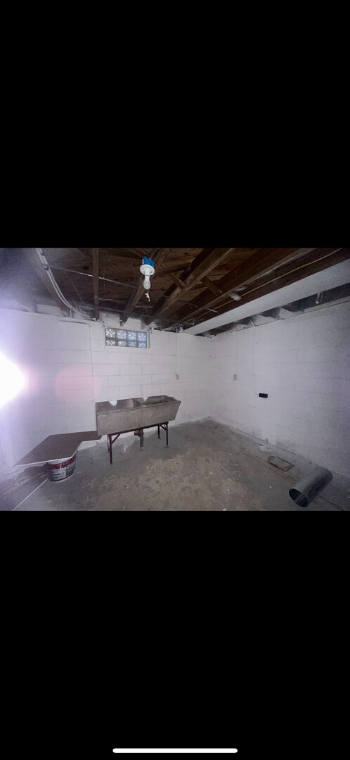 Foto del edificio - newly updated 2 bedroom home