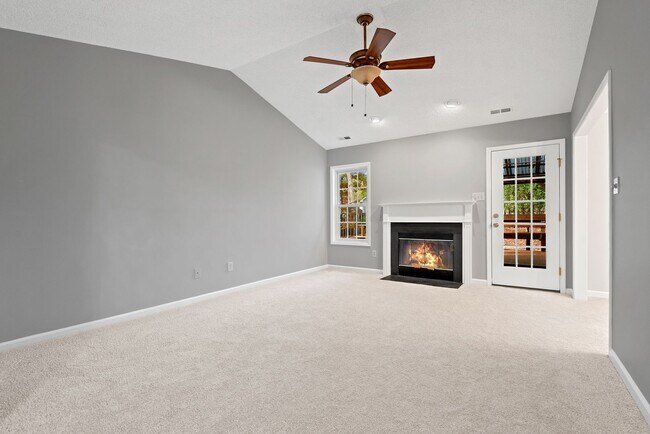 Building Photo - 1412 Brompton Ln