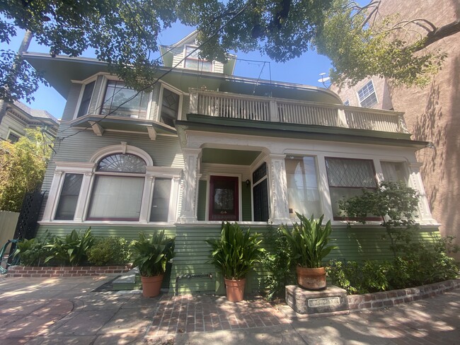 Exquisite Victorian Home - 2115 Estrella Ave