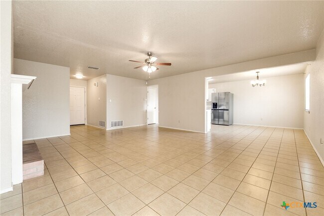 Foto del edificio - 4509 Blueduck Dr