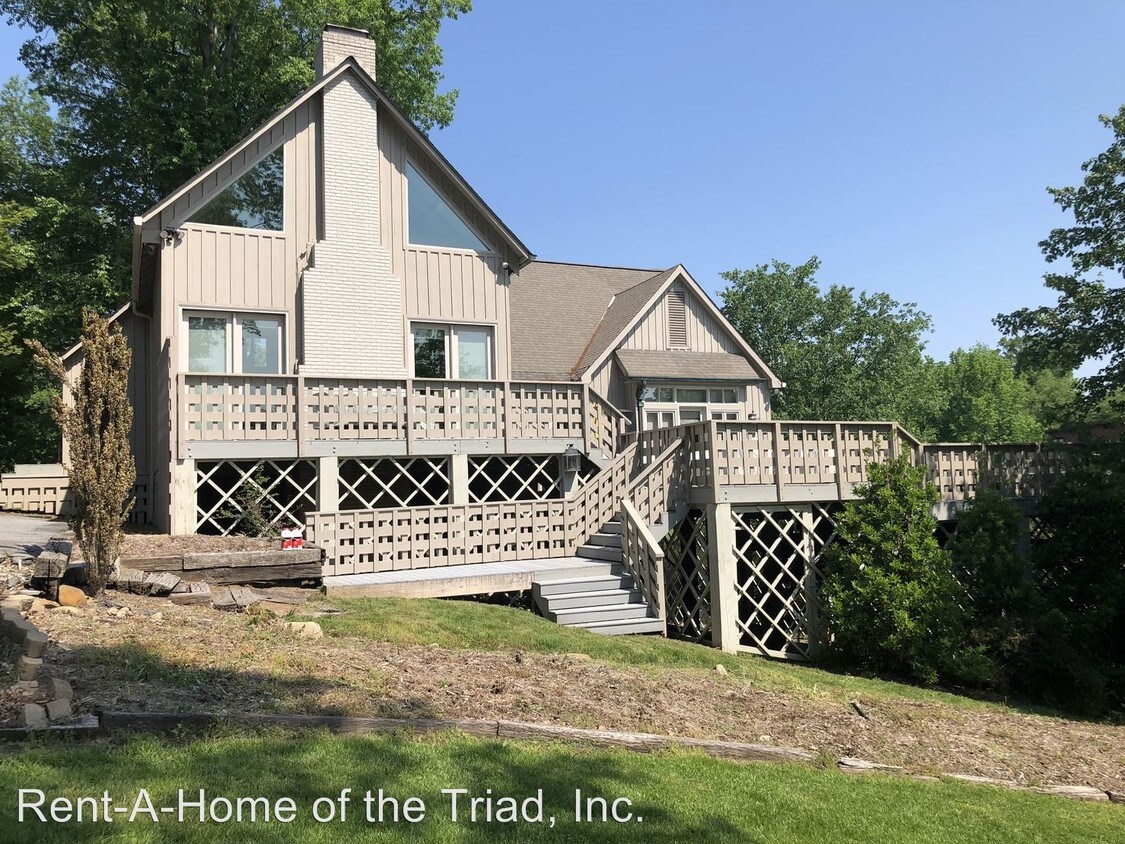 Primary Photo - 3 br, 3 bath House - 403 Cascade Court