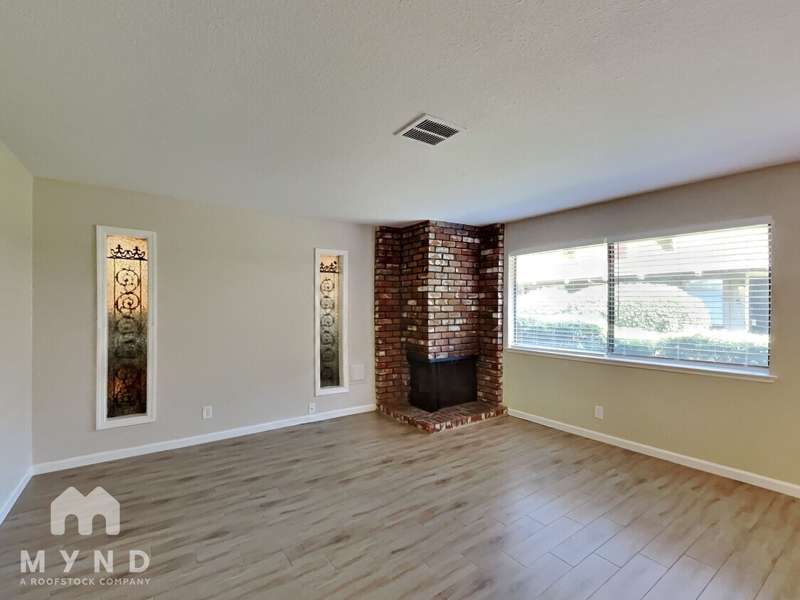 Foto principal - 2336 Villanova Cir