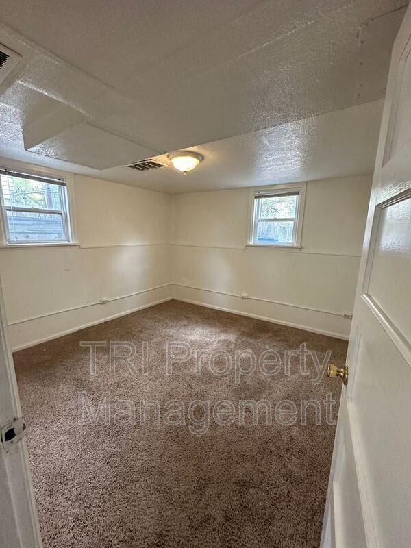 Foto del edificio - 2204 9th Ave