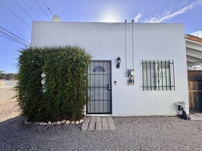Building Photo - 1718 E Grant Rd