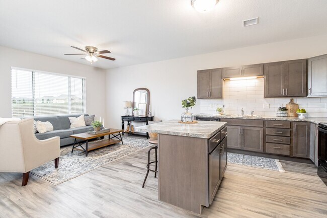 Foto del edificio - 55+ Community for Lease