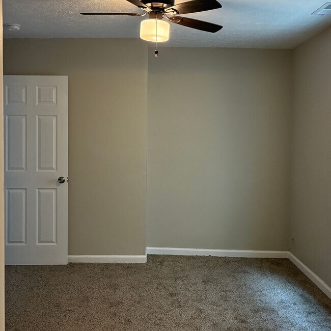 Foto del edificio - Two Bed and Two Bath House ready for Rent