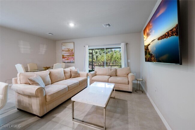 Foto del edificio - 15201 Wildflower Cir