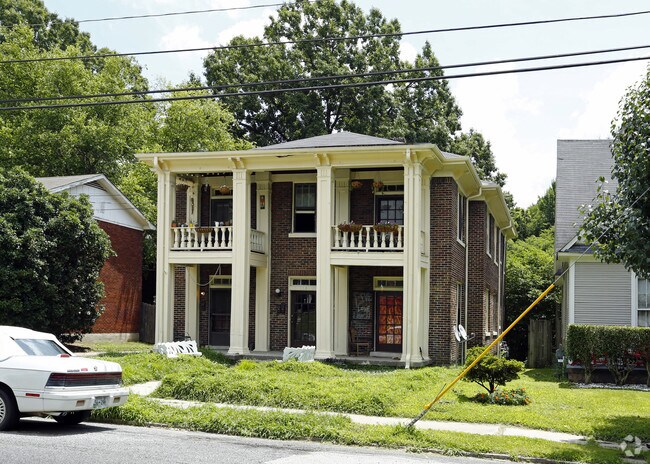 Building Photo - 118 N Tucker St