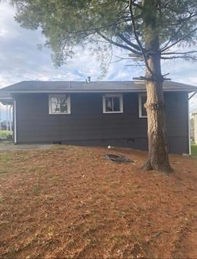 111 Lauren Ave, Beckley, WV 25801 House for Rent in Beckley, WV