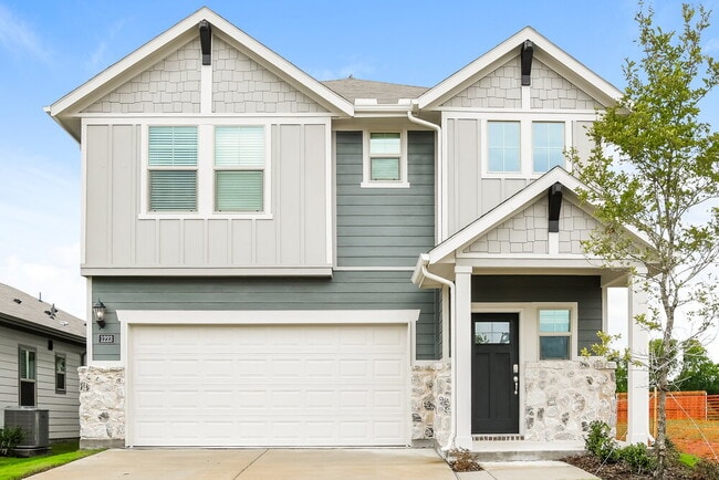 Building Photo - 1223 Paintbrush Dr