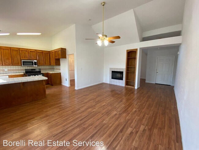 Building Photo - 3 br, 2 bath House - 317 Crescent Dr.
