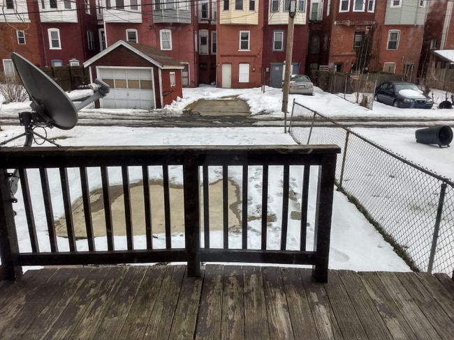 Building Photo - 3925 Burgoon Rd