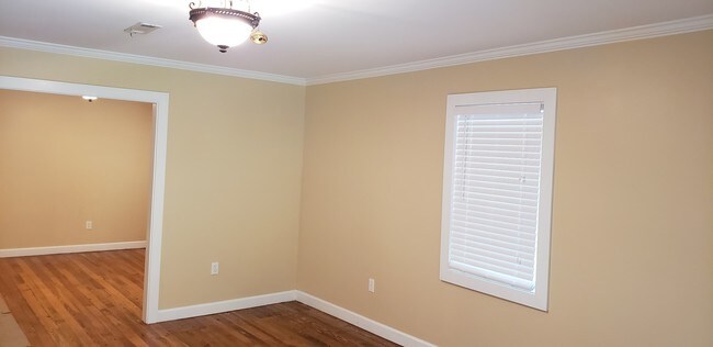 Building Photo - 112 Thirkield Dr